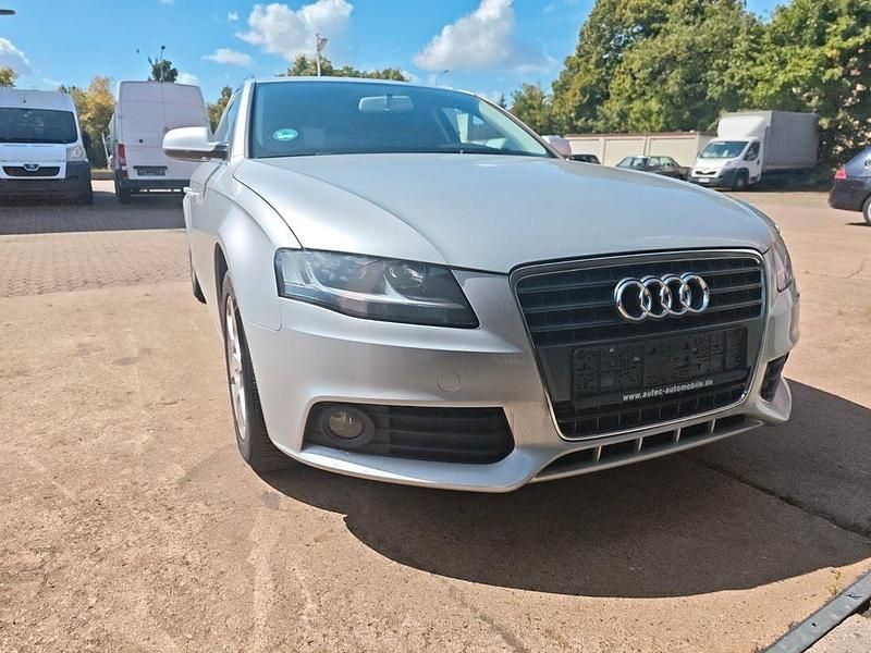Silber Gebraucht 2009 Audi A4 Kombi | 4.500 € (Guter Preis) - Bild 1/4