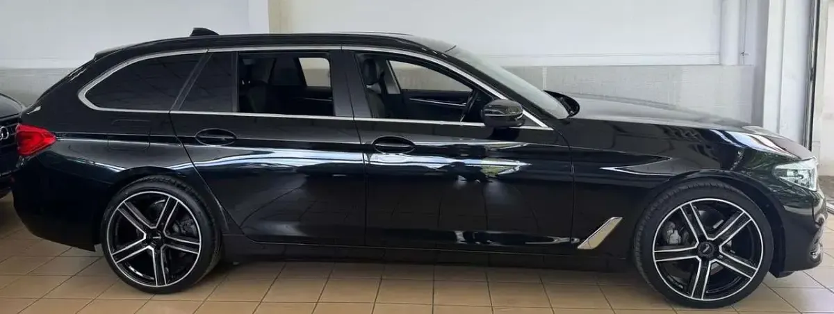 Używany BMW 530 Performance 265 KM (194 kW) 2019 Czarny Kombi