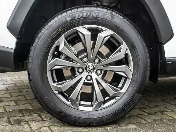 Gebraucht Toyota RAV4 Hybrid 218 PS (160 kW) 2025 Schneeweiss SUV