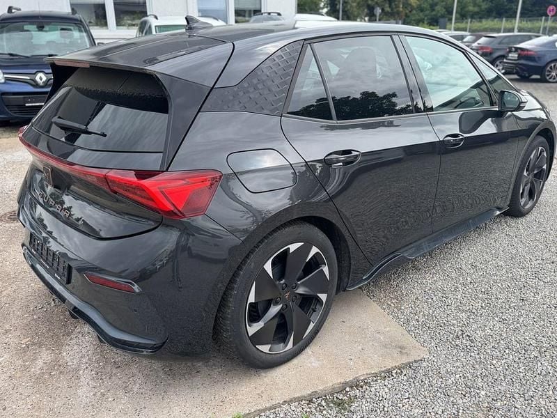 Grau Gebraucht 2023 Cupra Born Kleinwagen | 24.499 € (Guter Preis) - Bild 1/4