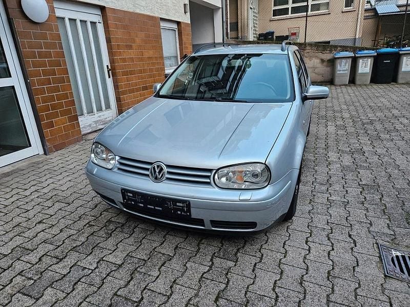 Gebraucht VW Golf IV Edition 110 PS (80 kW) 2003 Silber Kombi