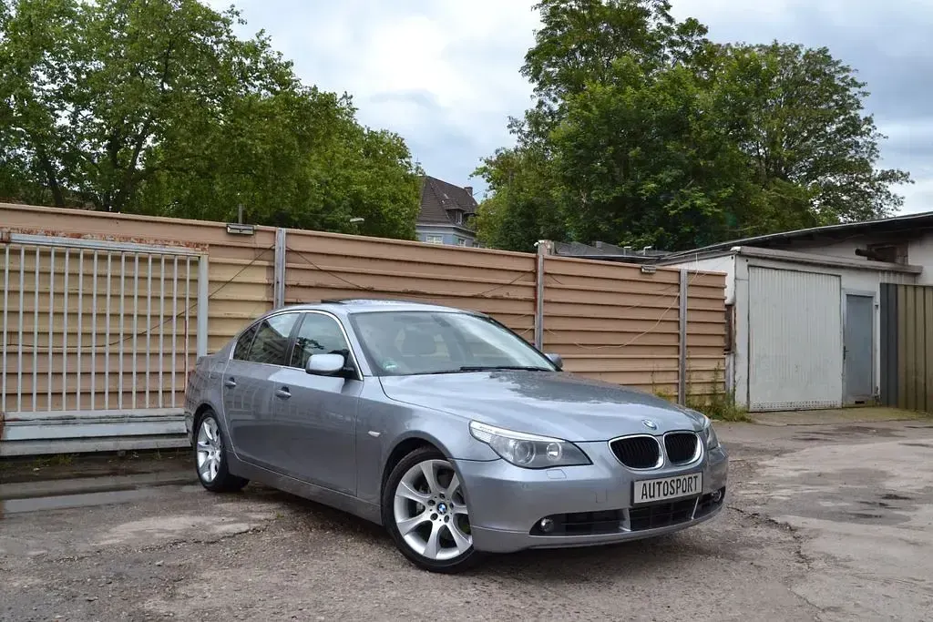 Gebraucht BMW 530 Performance 231 PS (169 kW) 2004 Grau Limousine
