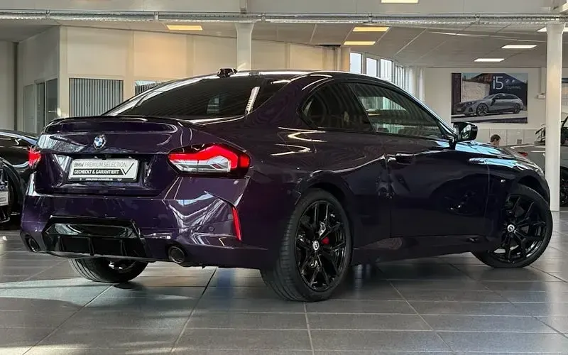 Używany BMW 230 Shadowline 245 KM (180 kW) 2025 Purpurowy Coupe