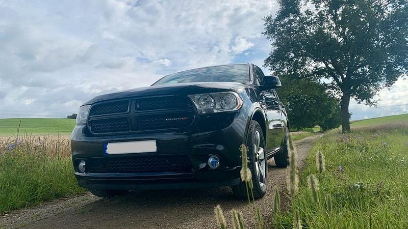 Schwarz Gebraucht 2013 Dodge Durango SUV | 15.300 € - Bild 1/4