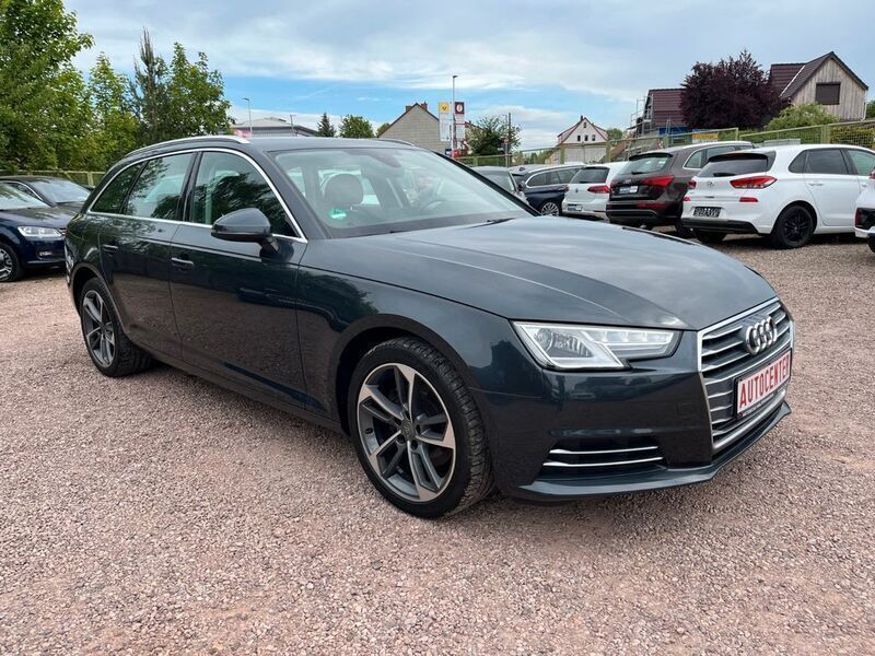 Grau Gebraucht 2018 Audi A4 Sport Kombi | 22.800 € (Fairer Preis) - Bild 1/4