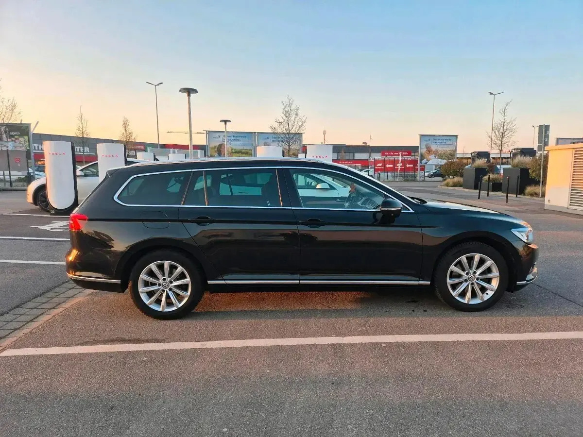 Gebraucht VW Passat 150 PS (110 kW) 2016 Schwarz Kombi