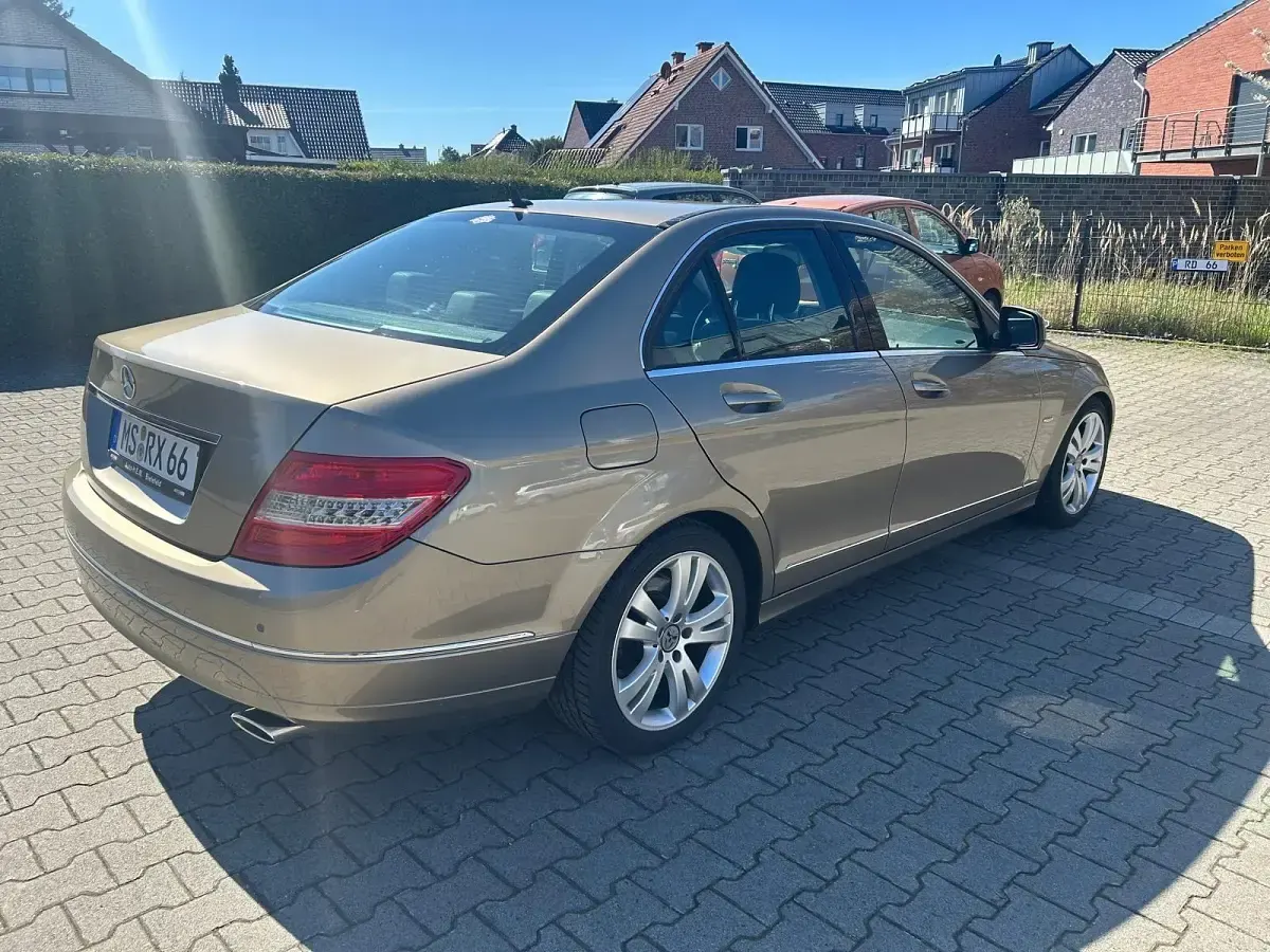 Gebraucht Mercedes C280 231 PS (169 kW) 2007 Andere farben Limousine
