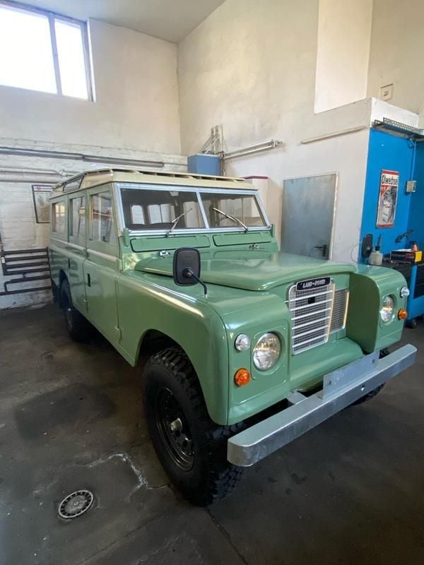 Gebraucht Land Rover 3 65 PS (47 kW) 1975 Grün SUV