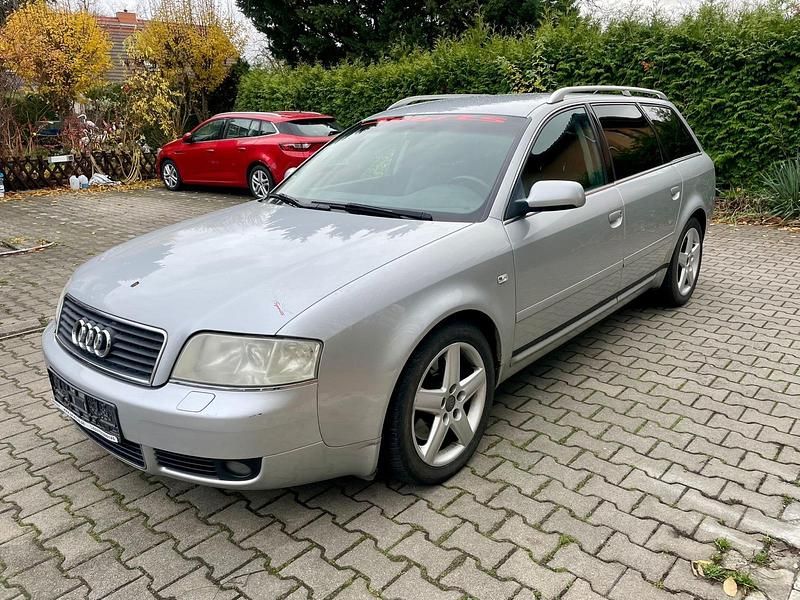 Silber Gebraucht 2004 Audi A6 Kombi | 500 € (Superpreis) - Bild 1/4