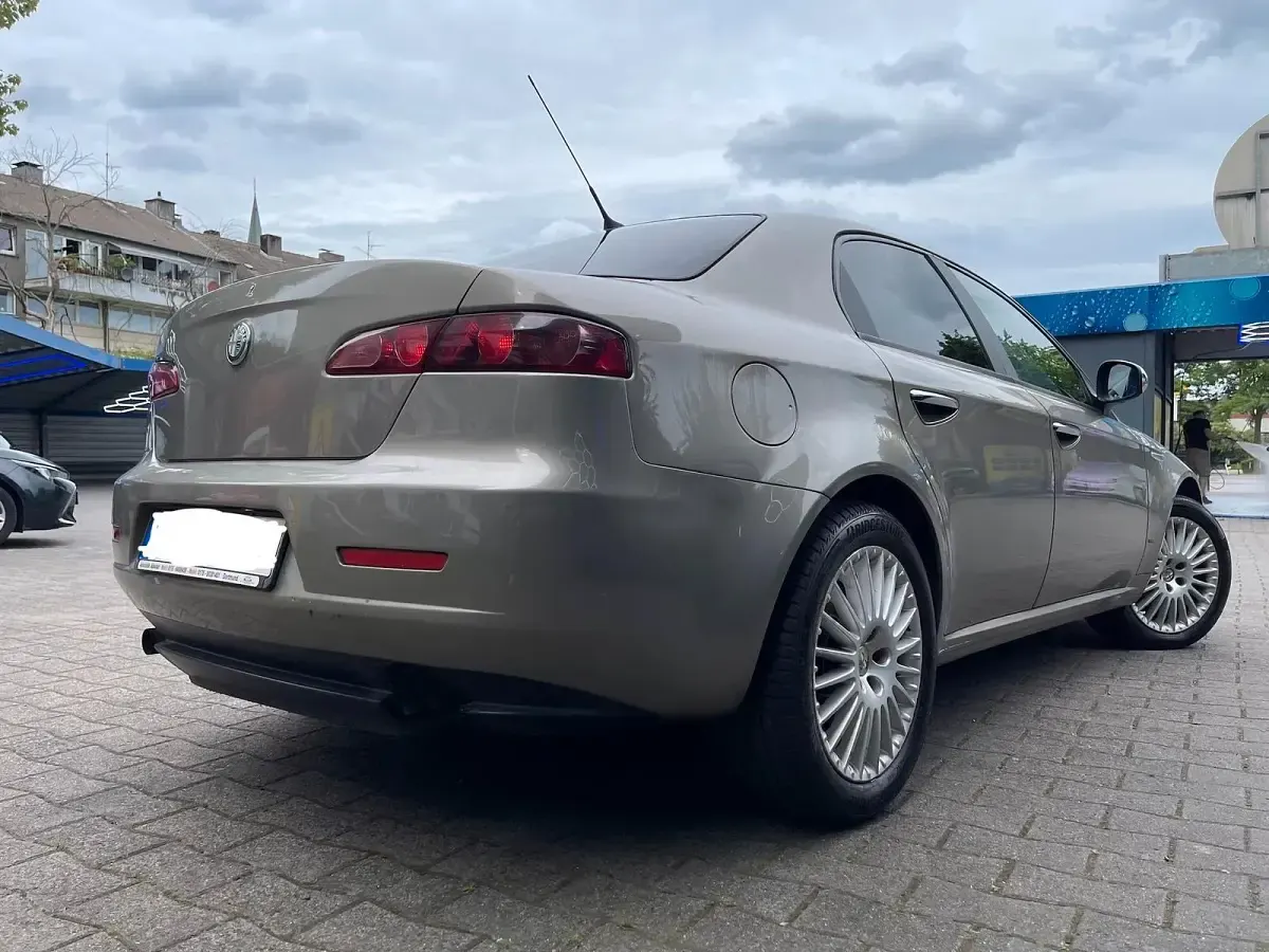 Gebraucht Alfa Romeo 159 160 PS (117 kW) 2006 Grau Limousine