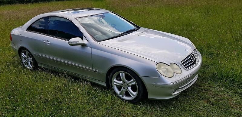 Gebraucht Mercedes CLK500 306 PS (225 kW) 2004 Coupé