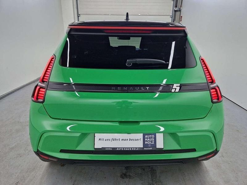 Neu Renault 5 E-Tech Komfort 110 kW (150 PS) 2026 Pop green Kleinwagen