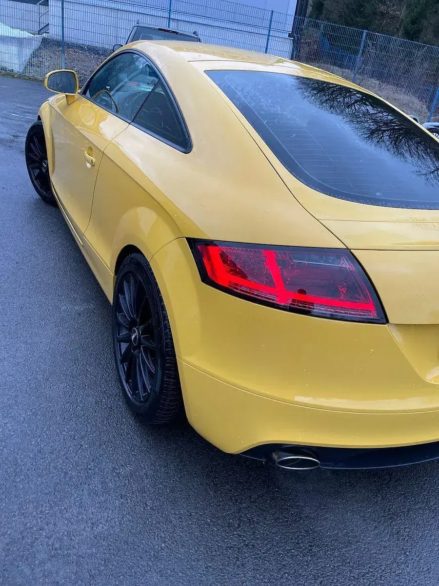 Occasion Audi TT Sport 211 ch (155 kW) 2011 Jaune Coupé