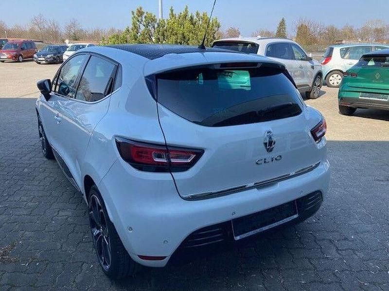 Gebraucht Renault Clio IV Bose Edition 118 PS (86 kW) 2017 Weiß Limousine