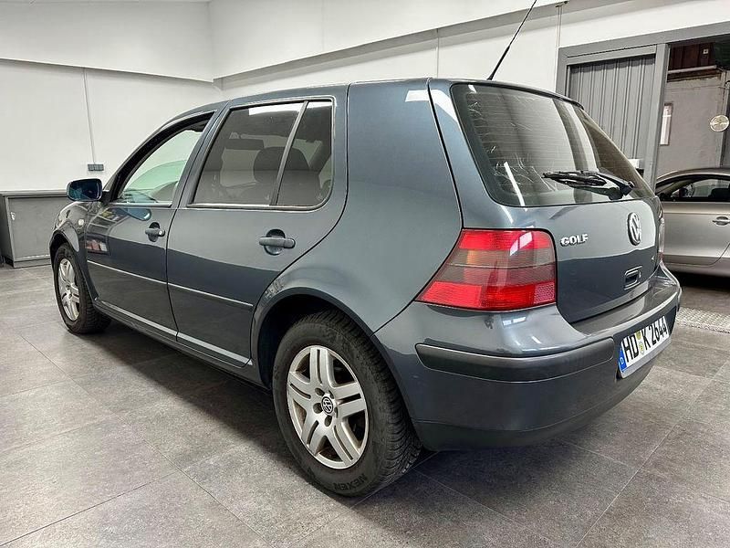 Gebraucht VW Golf IV Edition 105 PS (77 kW) 2001 Grau Limousine
