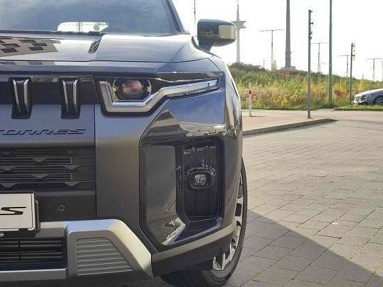 Schwarz Gebraucht 2024 Ssangyong Torres SUV | 35.990 € - Bild 1/4