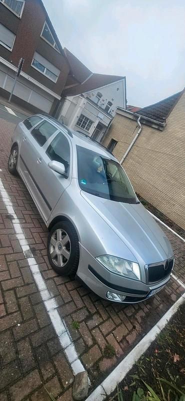 Gebraucht Skoda Octavia 140 PS (102 kW) 2007 Silber Kombi