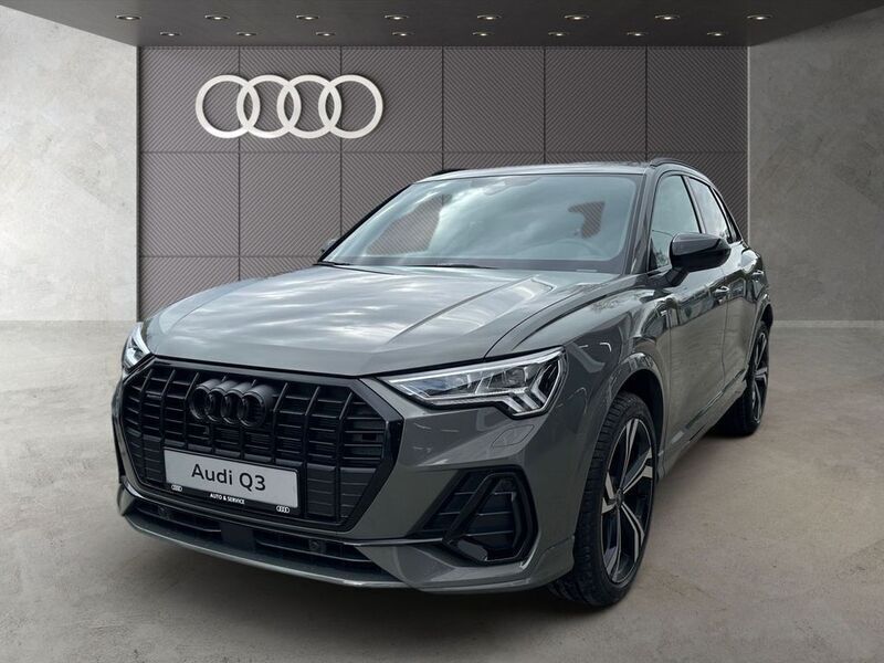 Grau Neu 2025 Audi Q3 S-Line SUV | 67.255 € - Bild 1/4