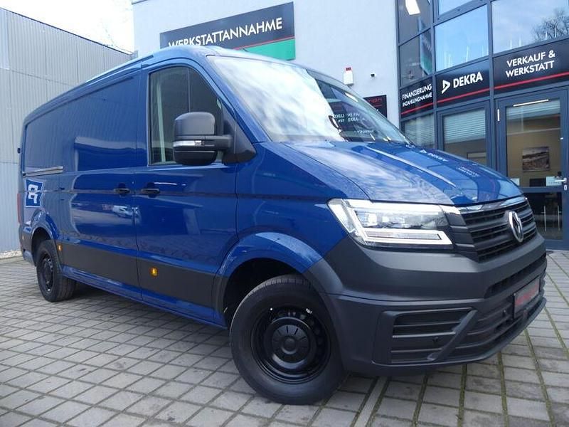 Gebraucht VW Crafter 177 PS (130 kW) 2021 Deep ocean blue Van
