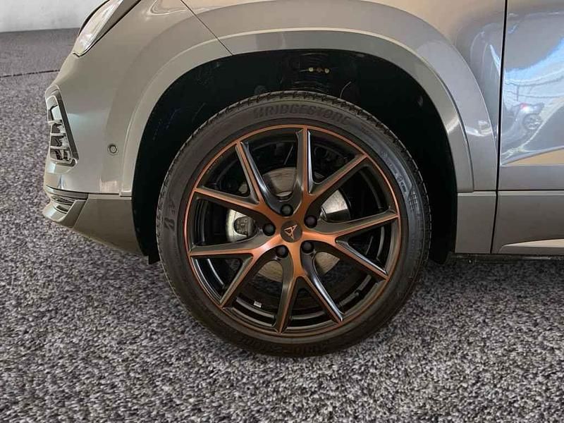 Neu Cupra Ateca 190 PS (139 kW) 2026 Graphitgrau metallic SUV