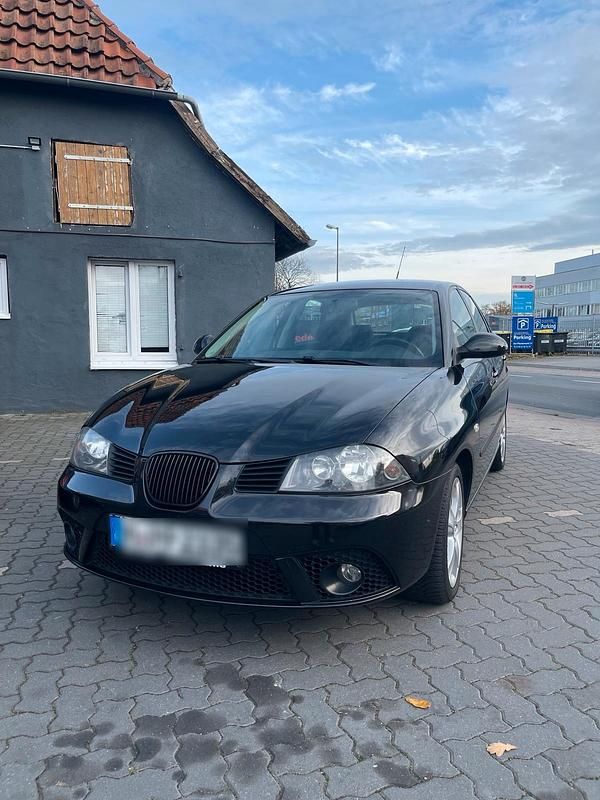 Schwarz Gebraucht 2007 Seat Ibiza Kleinwagen | 2.699 € (Etwas zu teuer) - Bild 1/4