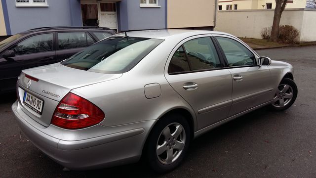 Gebraucht Mercedes E200 222 PS (163 kW) 2004 Silber Limousine