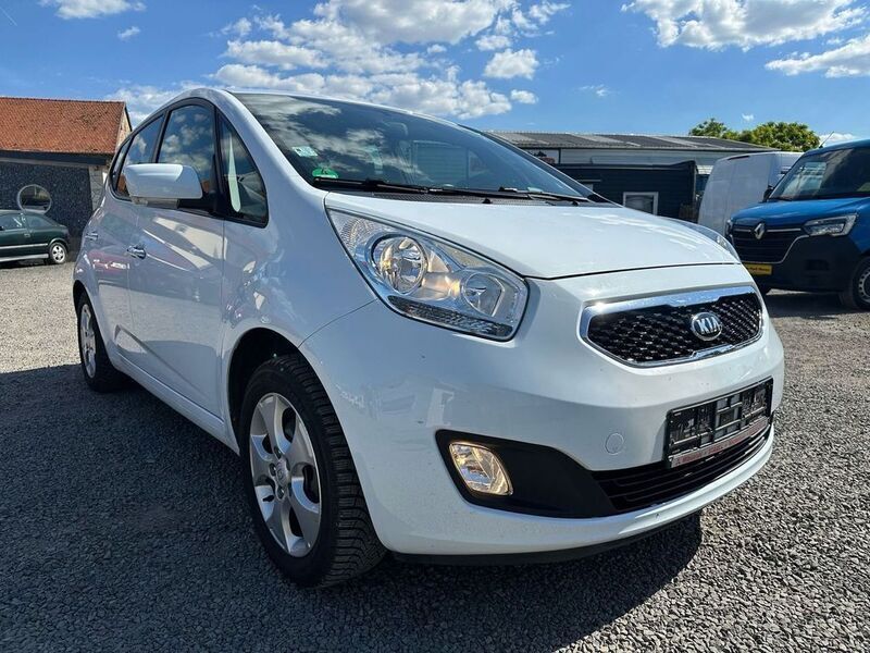 Carraraweiss Gebraucht 2014 Kia Venga FIFA World Cup Edition Kleinwagen | 7.800 € (Fairer Preis) - Bild 1/4
