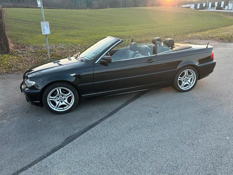 Gebraucht BMW 325 Cabriolet 192 PS (141 kW) 2006 Schwarz Cabrio