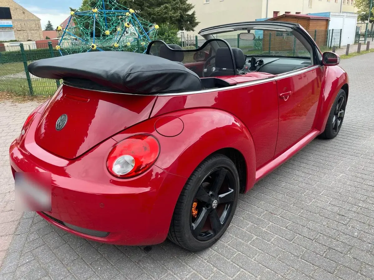 Gebraucht VW New Beetle 102 PS (75 kW) 2007 Rot Kleinwagen