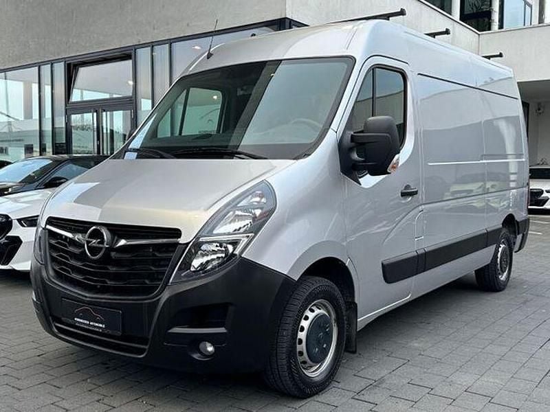 Gebraucht Opel Movano 136 PS (100 kW) 2021 Brillantsilber Van