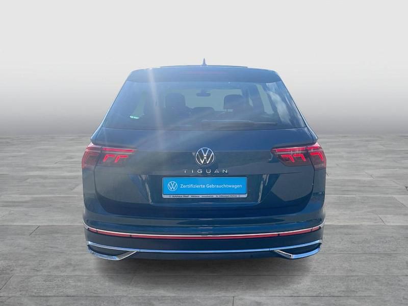 Gebraucht VW Tiguan Elegance 150 PS (110 kW) 2022 Nightshade blue metallic SUV