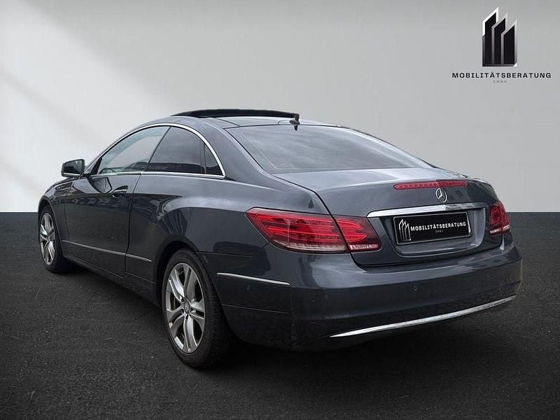 Gebraucht Mercedes E250 204 PS (150 kW) 2013 Grau