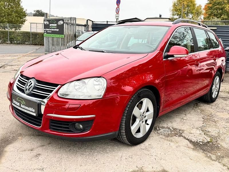 Rot Gebraucht 2007 VW Golf V Comfortline Kombi | 3.900 € (Fairer Preis) - Bild 1/4