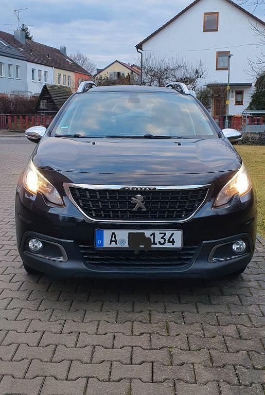 Schwarz Gebraucht 2017 Peugeot 2008 Access SUV | 8.450 € (Superpreis) - Bild 1/4