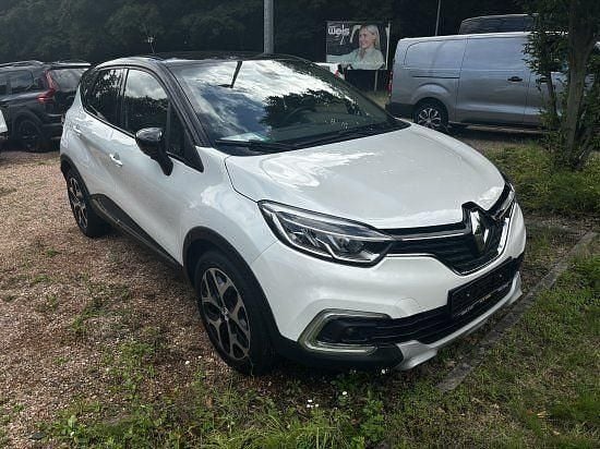 Weiss qnc+schwarz gne Gebraucht 2019 Renault Captur Intens SUV | 15.990 € (Fairer Preis) - Bild 1/4
