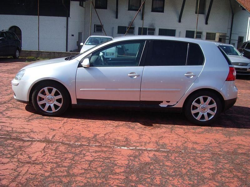 Gebraucht VW Golf IV Sportline 140 PS (102 kW) 2004 Silber Limousine