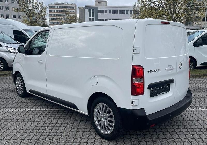 Gebraucht Opel Vivaro 120 PS (88 kW) 2020 Weiß Van / Kleinbus