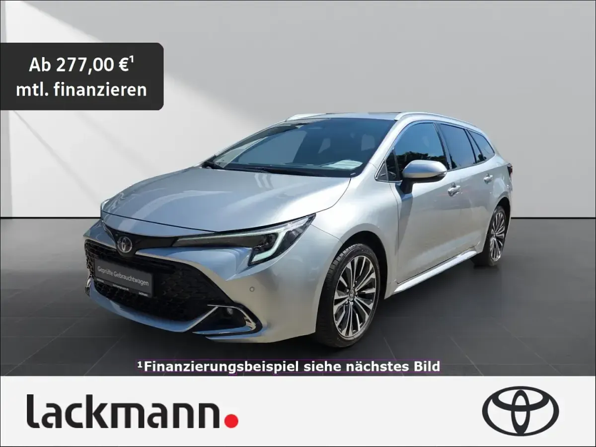 Gebraucht Toyota Corolla Team 140 PS (102 kW) 2023 Kombi