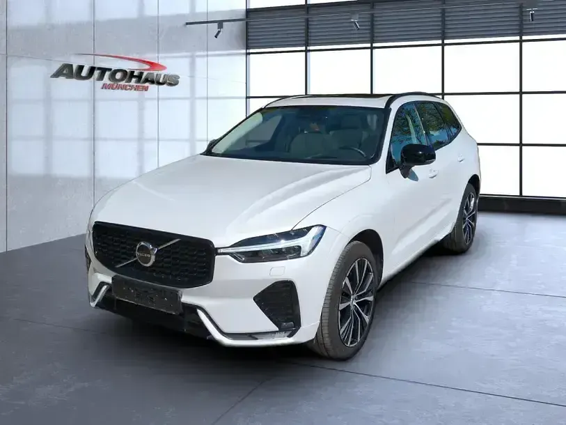 Gebraucht Volvo XC60 Ultimate 197 PS (144 kW) 2024 Weiss SUV