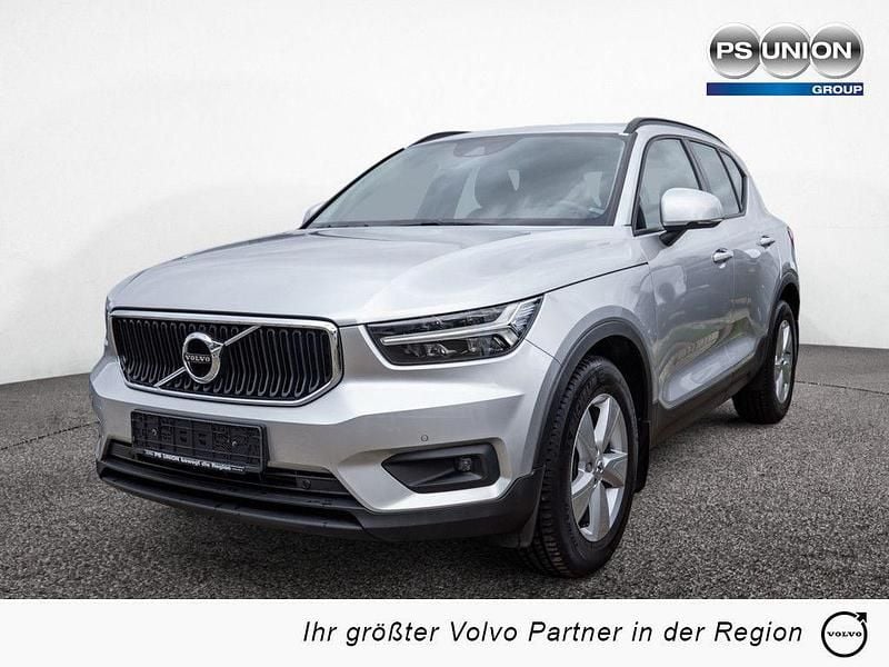 Bright silber Gebraucht 2018 Volvo XC40 Basis SUV | 21.490 € (Guter Preis) - Bild 1/4