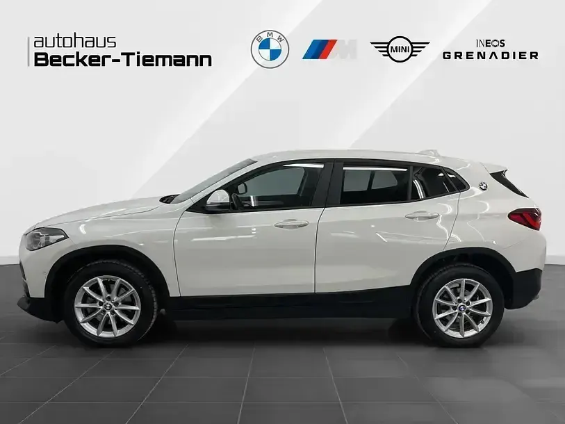 Gebraucht BMW X2 Sport Line 150 PS (110 kW) 2023 Weiß SUV