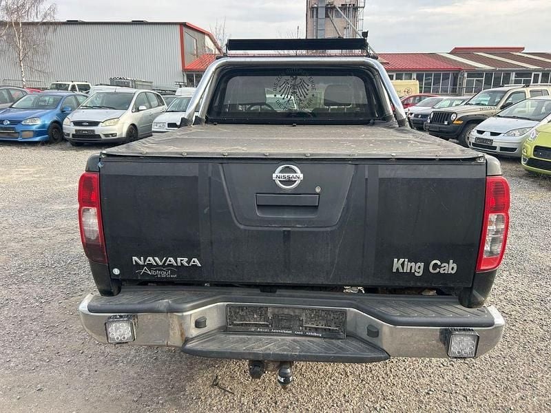 Gebraucht Nissan Navara SE 171 PS (125 kW) 2007 Schwarz Abholung