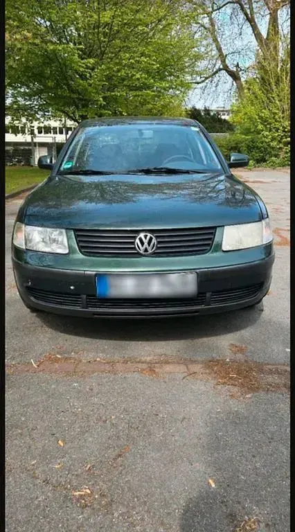 Brugt VW Passat 101 HK (74 kW) 1997 Grøn Sedan