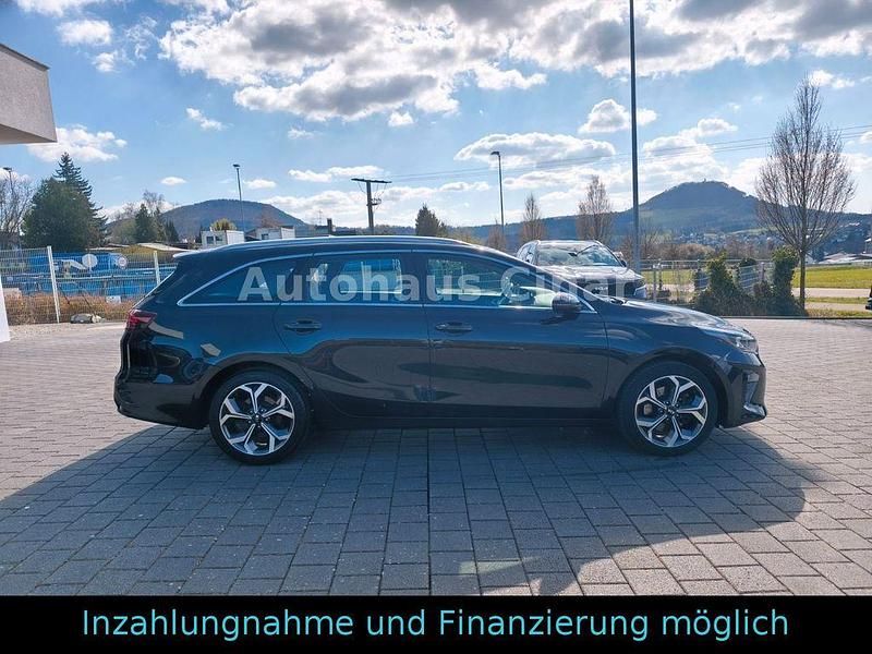 Gebraucht Kia Ceed Sportswagon 160 PS (117 kW) 2022 Schwarz Kombi
