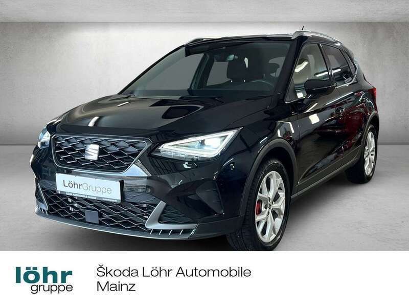 Mitternachtsschwarz Gebraucht 2024 Seat Arona FR SUV | 20.930 € (Guter Preis) - Bild 1/4