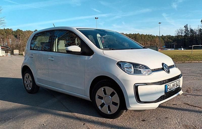 Gebraucht VW e-up! 61 kW (83 PS) 2022 Weiß Kleinwagen