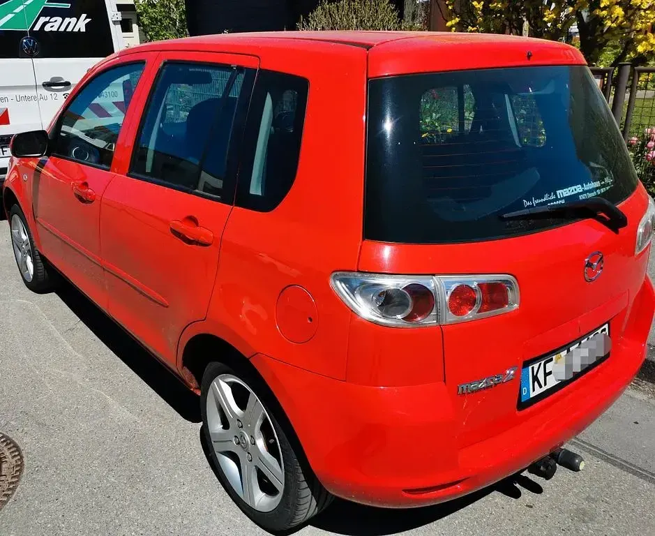 Usata Mazda 2 80 CV (58 kW) 2007 Rosso Utilitaria