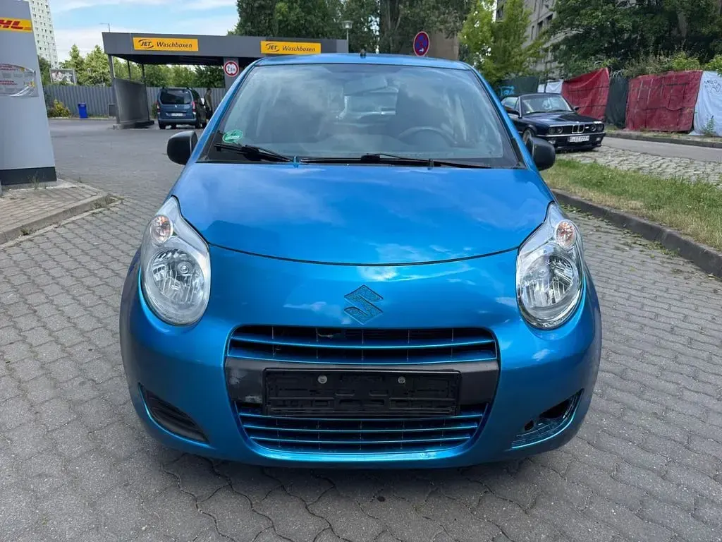 Gebraucht Suzuki Alto 68 PS (50 kW) 2013 Blau Kleinwagen