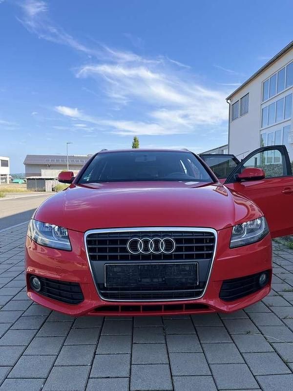 Rot Gebraucht 2011 Audi A4 S-Line Kombi | 7.999 € (Fairer Preis) - Bild 1/4