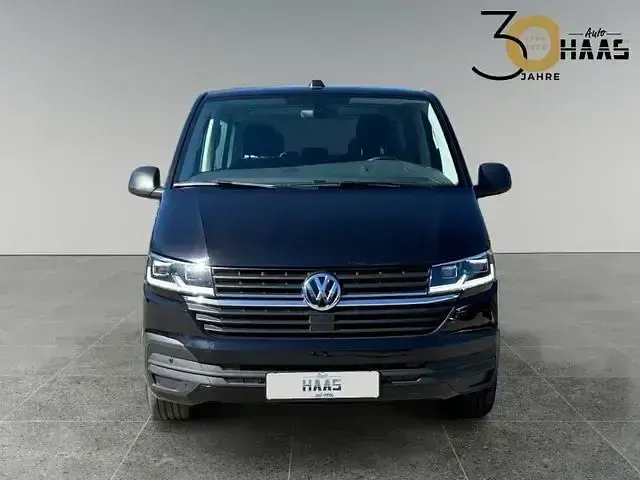 Używany VW Multivan R 150 KM (110 kW) 2021 Andere Minivan